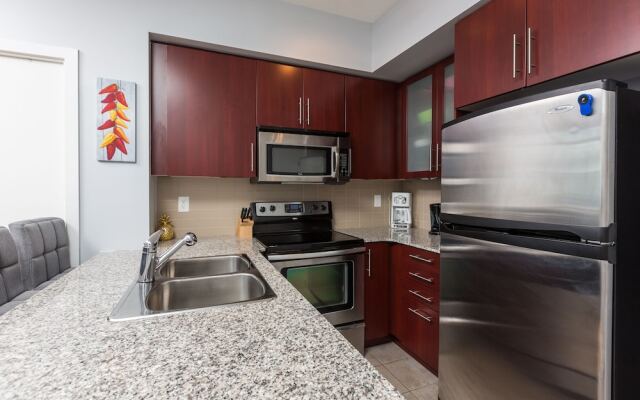 Iceboat Terrace-Downtown-Ent District