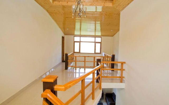 Hotel WhitePod Manali by OYO Rooms