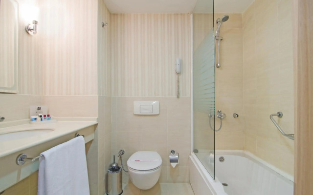 Midas Hotel