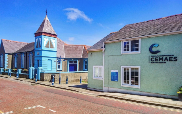 The Old Post Office 23 High Street