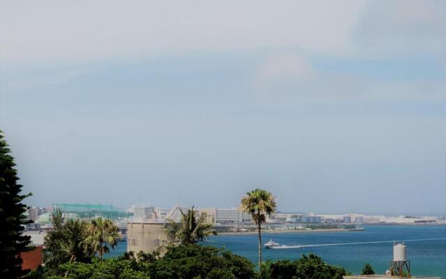 Sunset Hills Inn Naha