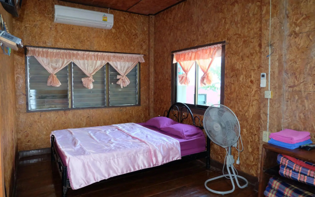Sripitsanu Bungalows