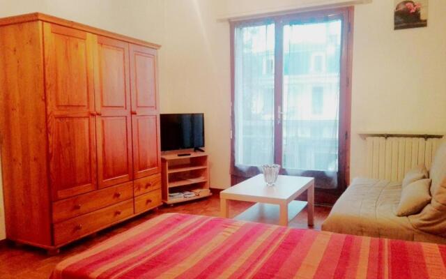 Appartement Aix-les-Bains, 1 pièce, 2 personnes - FR-1-555-8