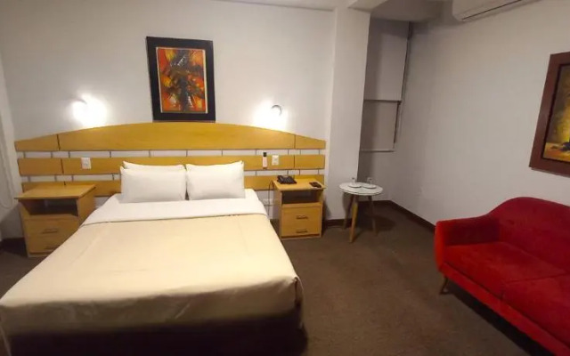 Javier Prado Inn