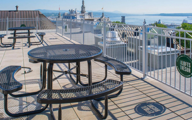 Les Lofts du Trésor - By Les Lofts Vieux-Quebec