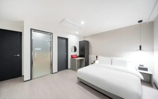 Cheomdan Hotel