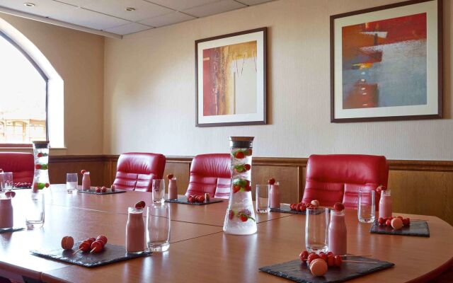 Delta Hotels by Marriott Swansea