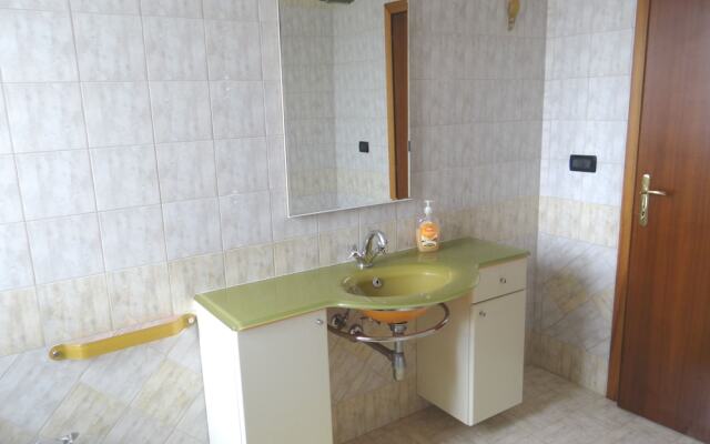 Grande appartamento al mare