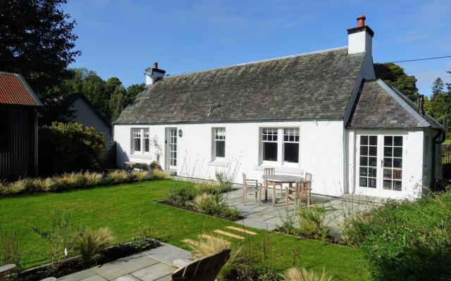 Ross Lodge