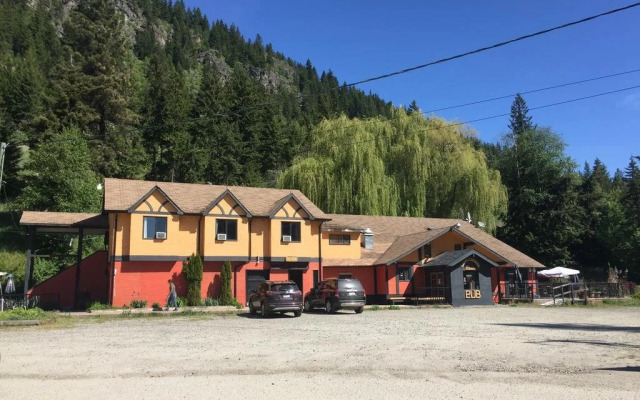 Suite Escapes BC