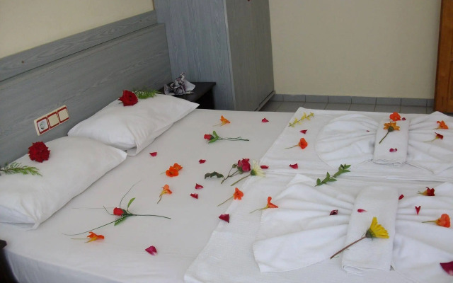Semiz Apart Hotel