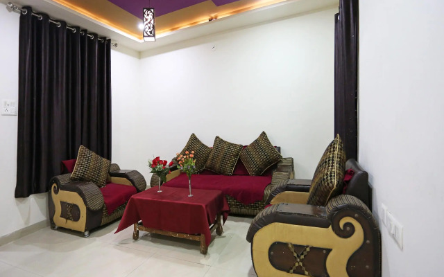 Simran Palace Hotel by OYO Rooms