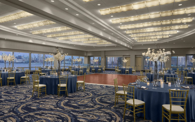 Hyatt Regency Jersey City on the Hudson