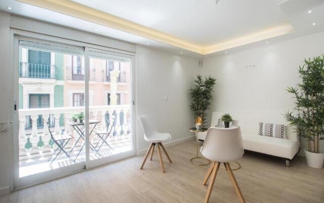 Stylish *NEW* Apartment in Alicante w/ 4 bedrooms