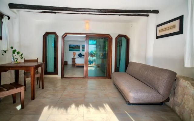 Playa Canek Beachfront Eco Hotel