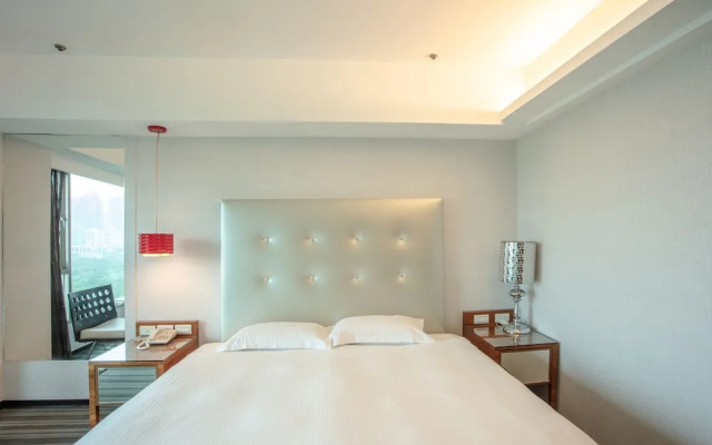Hotel Cloud Riverside