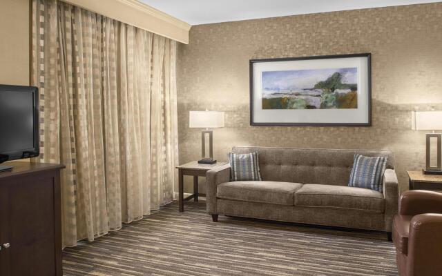 Sheraton Suites Akron Cuyahoga Falls