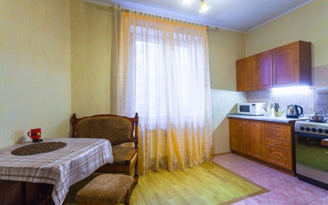 Apartment on Budapeshtskaya 7