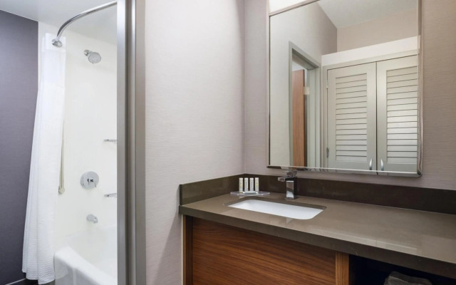 Courtyard by Marriott Columbus Worthington