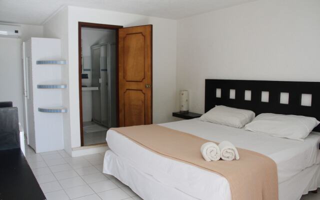 Hotel Tropical Casa Blanca