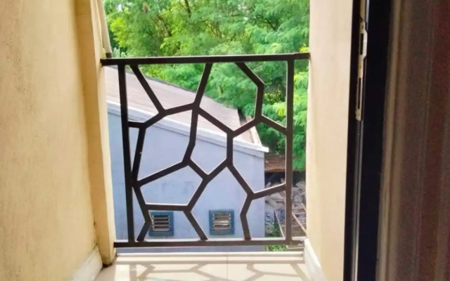 Pondok Sabaraya Haji Juanda Cikampek Purwakarta By Zuzu