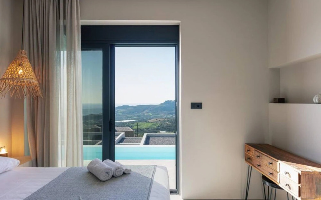 Villa Aragma in Mariou