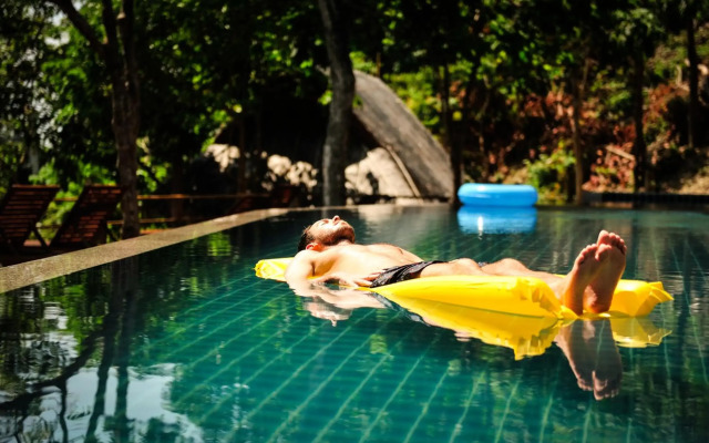 Phi Phi Phu Chalet Resort