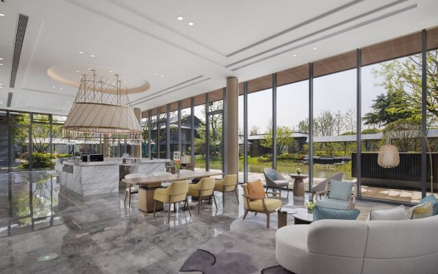 Holiday Inn Deqing Xinshi Ancient Town by IHG