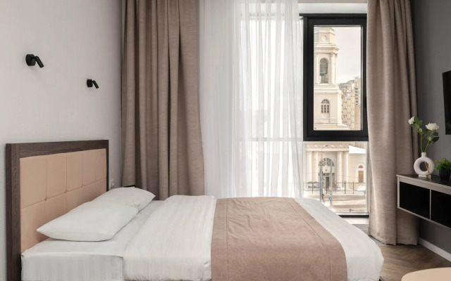 Knokey на переулке Стремянном 2