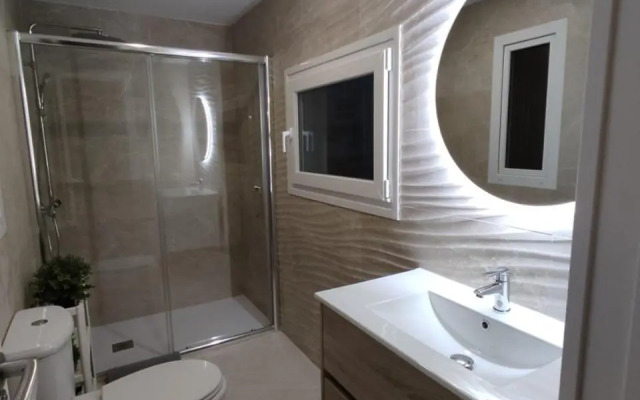 Front Sea View Penthouse
