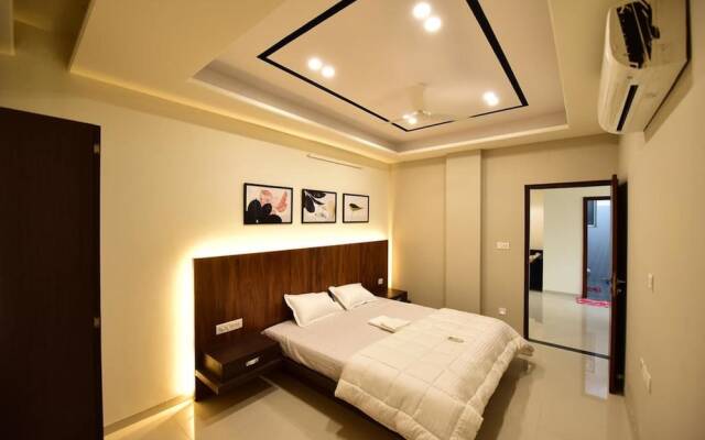 StayEden - Morden Upscale 2BHK Airport