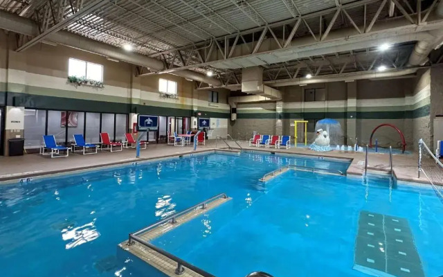 Ramada Waupaca