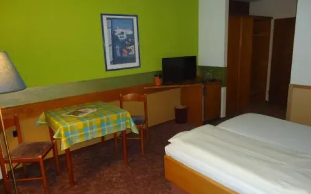 enjoy garni Korntal Stuttgart