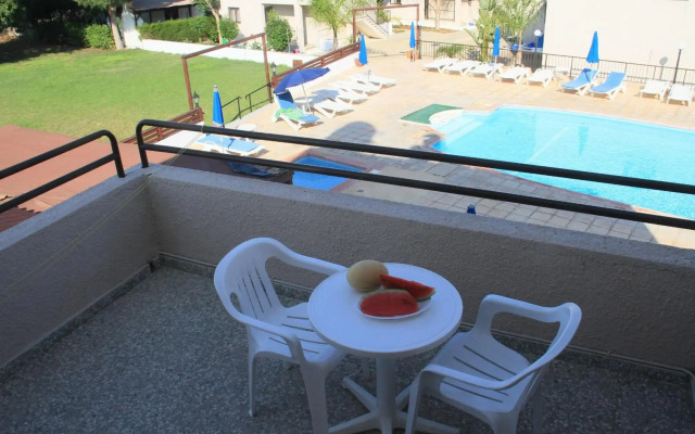 Maricosta Hotel Apartments