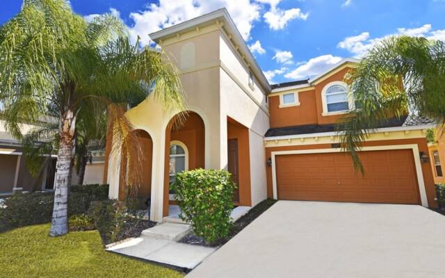 Bella Vida Six-bedroom