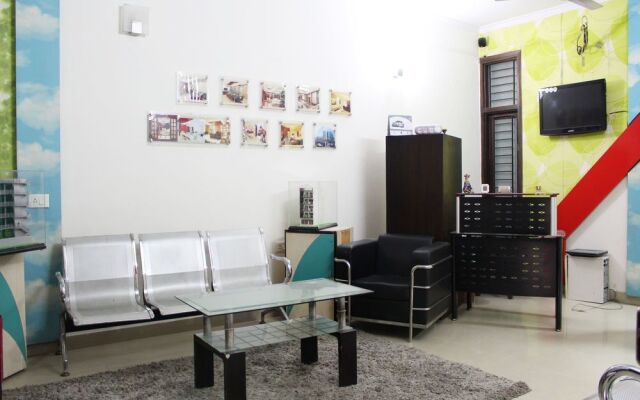 OYO 2680 Hotel Presidency
