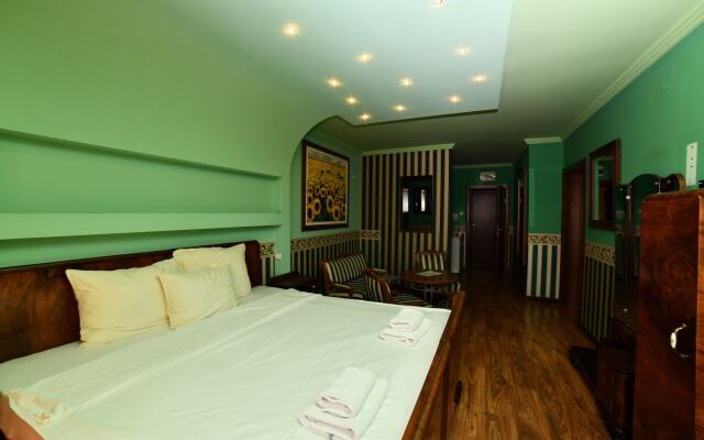 Garni Hotel Garson Lux