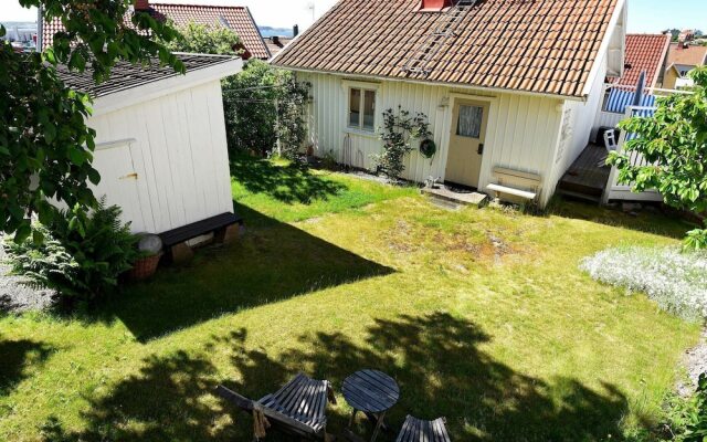 6 Person Holiday Home in Lysekil