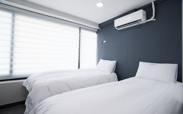 Vestin Boutique Myeongdong