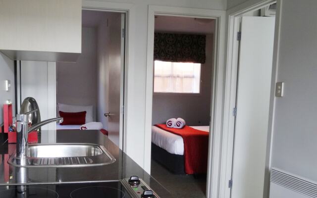 Dunedin Palms Motel