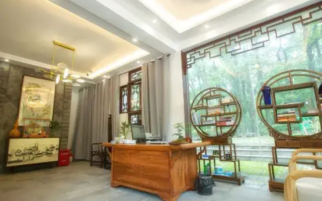 Maoshan · Zhidao Forest Hot Spring Home stay