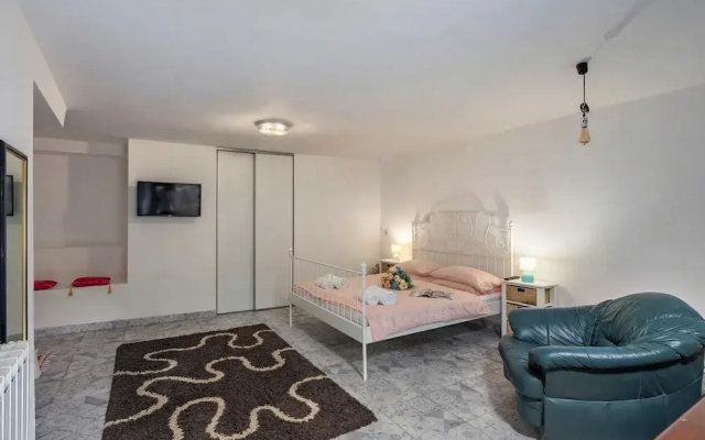 Holiday Home Meja Private Pool