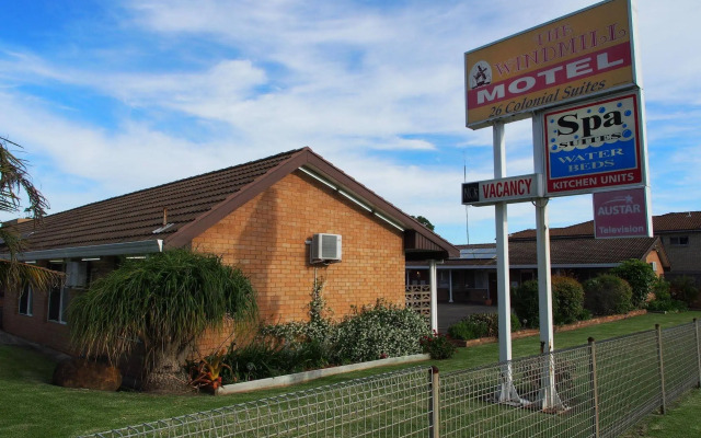Windmill Motel
