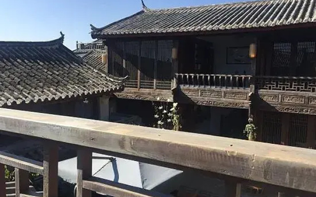 Yueqiao Huayuan Inn