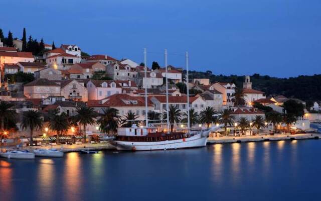Riva Marina Hvar Hotel
