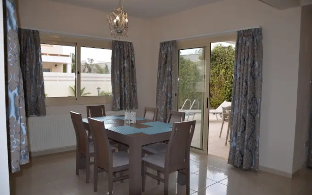 Anthorina Villa 2