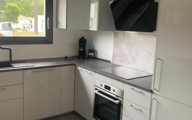 Villa Lacanau avec piscine chauffée