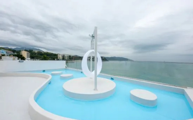 Air and Haimei Suites