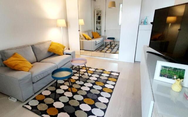 New Cozy Apartment 3 min to subway 24h/7 self check-in