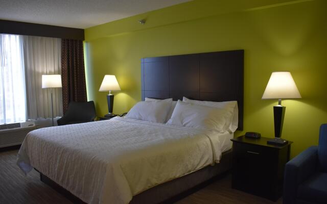 Holiday Inn Express Apex - Raleigh by IHG
